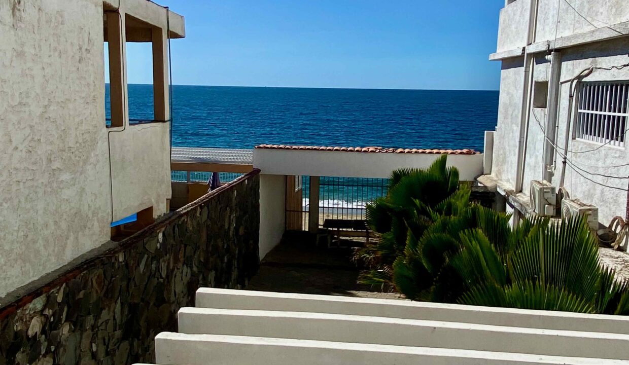 Casa Calle del Mar Brisas sobrte playa verticales - 34