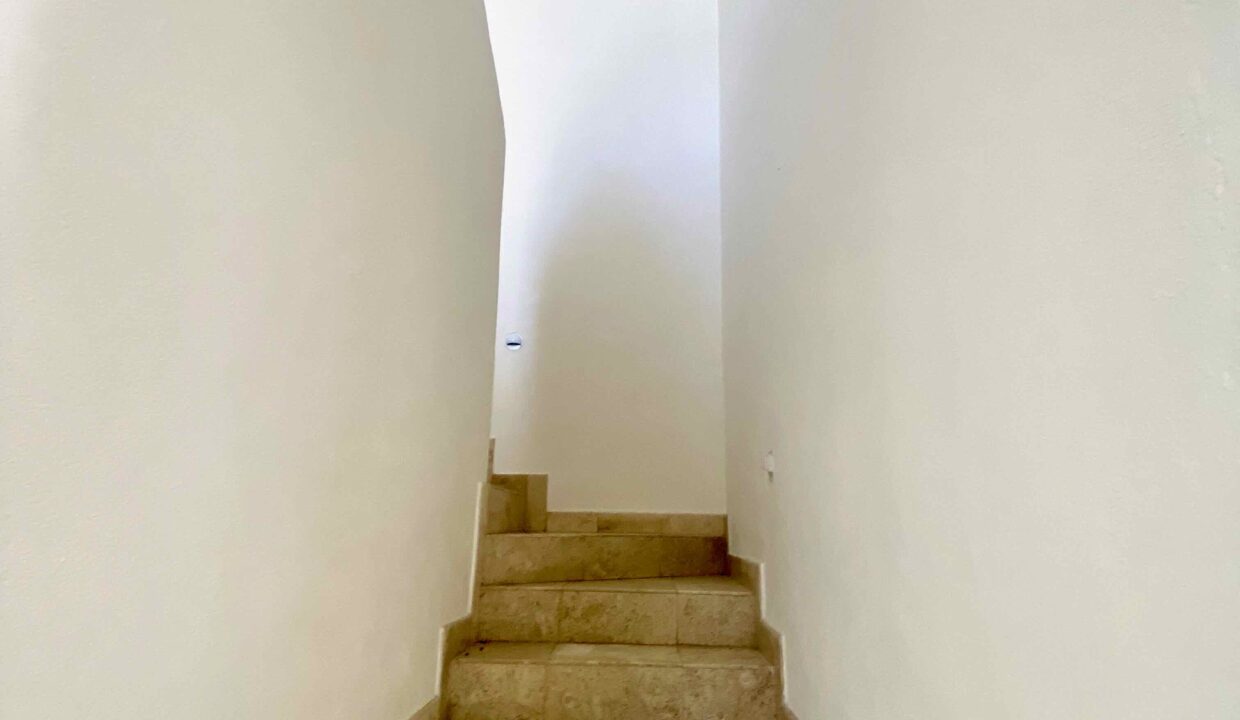Casa Travertino Hacienda Real Vertical 1 - 21
