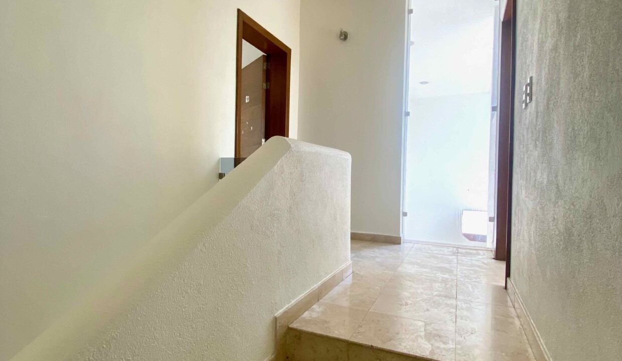 Casa Travertino Hacienda Real Vertical 1 - 22